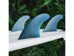 FCS II Performer Neo Glass Pacific Eco Blend Thruster - Small -Duotony Boutique fcs ii performer neo glass pacific eco blend thruster small fcs 2