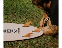 Freestone Control Series - Salmon - Thruster - L -Duotony Boutique jack freestone control series salmon thruster l futures 5